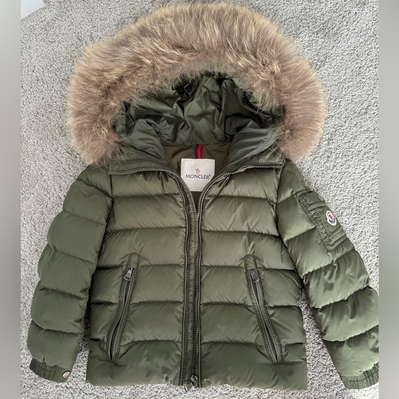 Green kids winter jacket - Picture 4 of 7